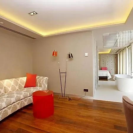 Alfonso Hotel 4*
